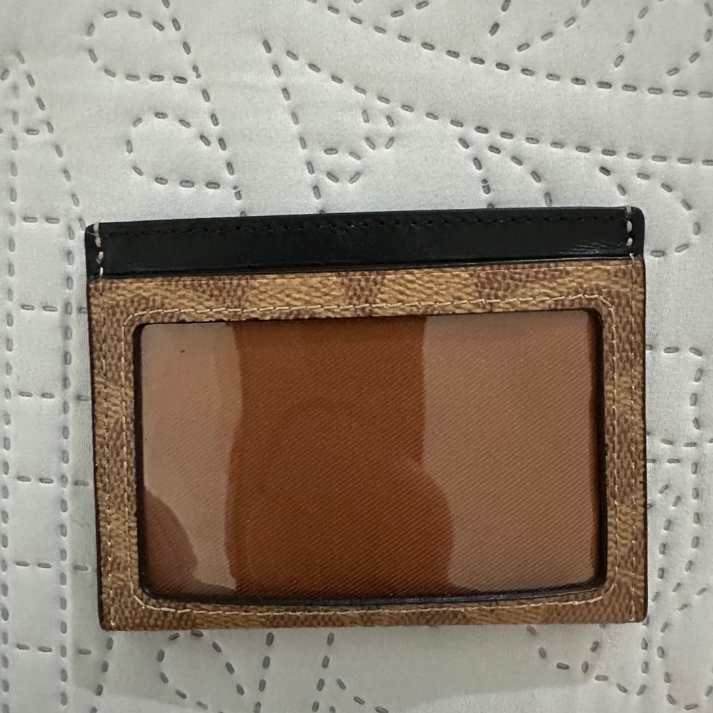 Coach Card Wallet - Picture 4 of 6